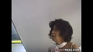 477 young woman porn videos